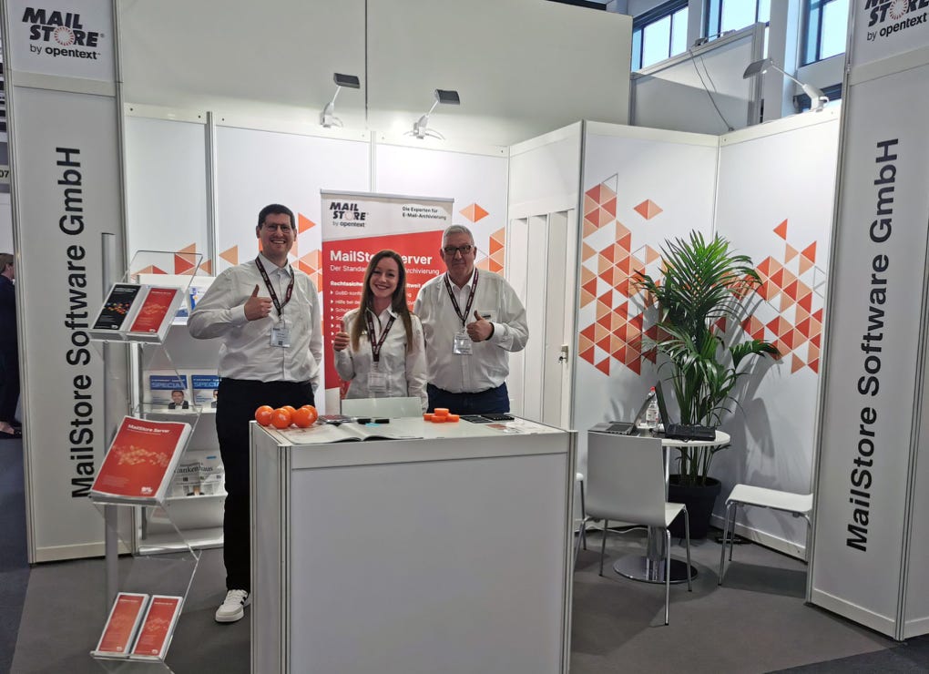 Corporate Design + Logo-Redesign-Erstellung f&uuml;r CSR Kompetenzzentrum Textil & Bekleidung Niederrhein